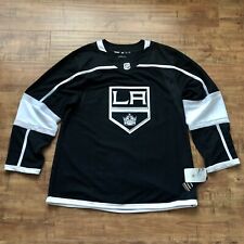 CustomCat La Kings Kopitar Vintage NHL Jersey T-Shirt Ash / XL