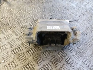 VOLKSWAGEN EOS 2006-2008 ENGINE MOUNT INCLUDING BOLTS 3318200 - Picture 1 of 5