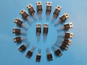 TIP121 Texas Instruments NPN Darlington Silicon Power Transistor, 80V, 5A, 2pcs - Picture 1 of 4