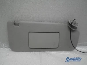 COLORADO 2018 Sun Visor 1038206 - Picture 1 of 12