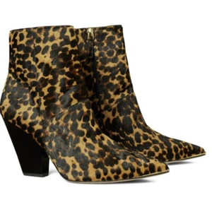 Tory Burch lila Leopardenmuster Kalbshaar spitz zulaufend Stiefeletten Größe 7 498 $ - Bild 1 von 2