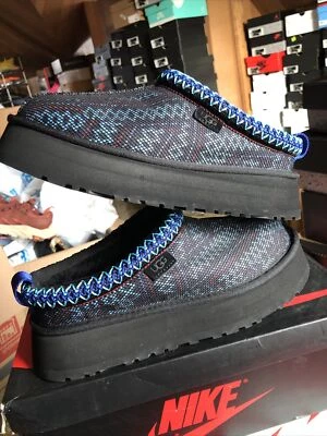 Zapatos de plataforma Ugg para mujer 8 negros azulados Tazz Maxi Tasman zapatillas logotipo piel sintética Foto 1 de 3