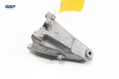 2015-18 MERCEDES C300 W205 RWD 2.0L ENGINE RIGHT SIDE MOUNT SUPPORT BRACKET OEM - Image 1 of 4