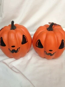 Set of 2 Small Decorative Jack o Lanterns NWT 6" x 6" - Picture 1 of 2