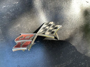 Original Survivor GM Survivor 1967 CORVETTE FRONT FLAG - 3894544 - Bild 1 von 4