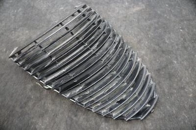 Parachoques delantero radiador rejilla panel nariz 4786186 OEM Plymouth Prowler 1997-2002 Foto 1 de 4