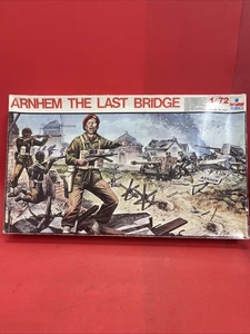 1/72 ESCI DIORAMA ARNHEM EL ÚLTIMO PUENTE SET - Imagen 1 de 8