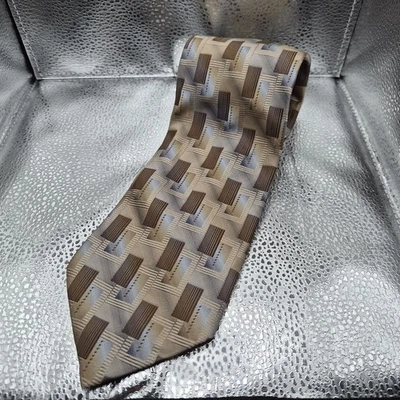 Corbata de seda para hombre Bachrach patrón geométrico multicolor Foto 1 de 4