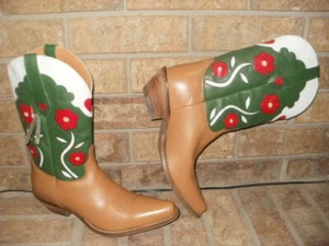 NEW DINGO COMING UP ROSES LEATHER COWGIRL BOOT 10 M/D1918 CAMEL/ MSRP $180 - Picture 1 of 7