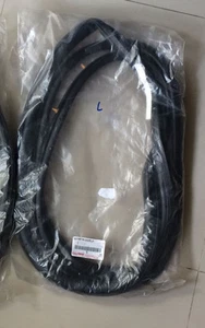 FIT TOYOTA COROLLA AE101 AE102 EE100 EE105 L WAGON DOOR SEAL RUBBER WEATHERSTRIP - Picture 1 of 1