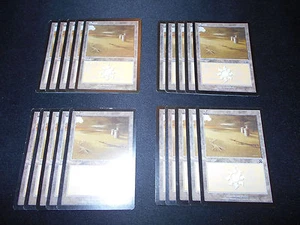 20 Basic Land #332 - SAME ART - Plains - Mercadian Masques-SP/NM- Magic MTG FTG - Imagen 1 de 3