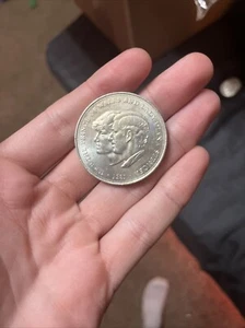 1981 Prince Of Wales And Lady Diana Spencer - Great Commemorative Coin - Picture 1 of 4