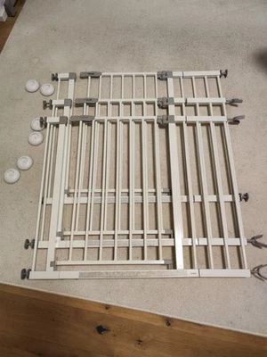 3xHauck Schutzgitter 91-101cm Ohne Bohren Treppengitter Türe Treppe Kinderschutz - Bild 1 von 4