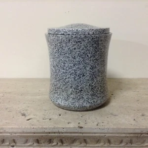 Urna de cremación de granito perla lunar para cenizas entierro funeral 9,5x8 B - Imagen 1 de 7