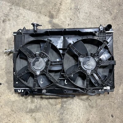 Nissan 350Z 2003-06 radiador condensador de aire acondicionado con ventiladores conjunto de refrigeración OEM 78K Foto 1 de 4