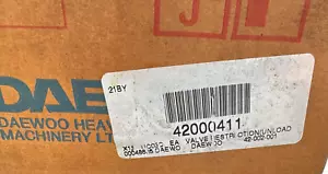 Válvula de restricción (descarga) DAEWOO DOOSAN 420-00411 nueva pieza original OEM - Imagen 1 de 3