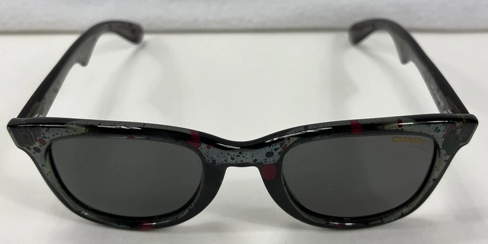 Óculos de sol Carrera feito na Eslovênia verde multicolorido 50 23 150 - Imagem 1 de 4