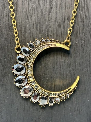 Crescent Moon LUNA 项链 Marcasite 金色 27 英寸天体金银丝 — 第 1/4 张图片