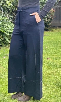 Pantalones Studio Nicholson Portugal Talla 1 Pierna Ancha Azul Marino Foto 1 de 4