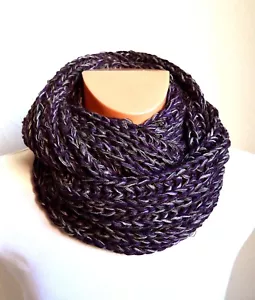 Sciarpa da snood unisex fatta a mano in cashmere leggera lucida da filato filato filato a mano - Foto 1 di 5