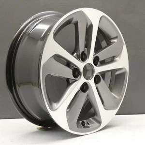 HYUNDAI I30 16" DIAMOND CUT ALLOY WHEEL RIM OEM 52910A6700 GENUINE X1 - Picture 1 of 14