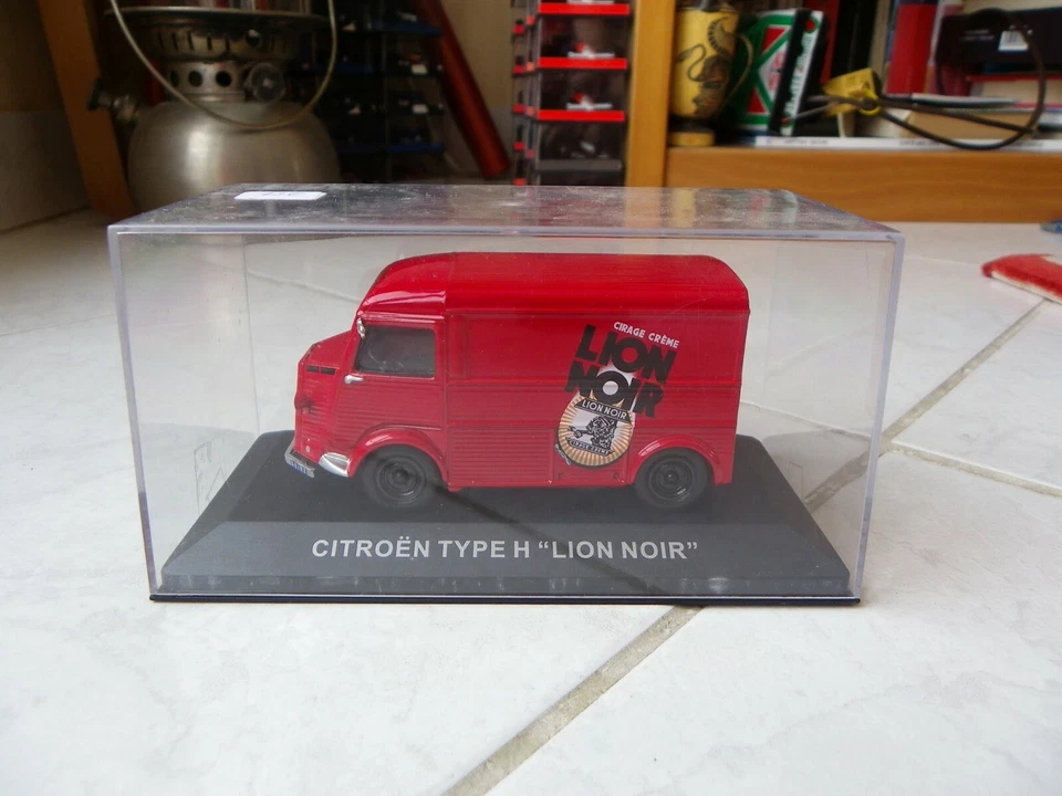 Citroen Tipo H Leone Nero Ixo 1/43 Miniatura - Immagine 1 di 1