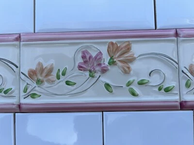 Pink scrolling  flowers Wall Tile Border imported from Spain 7 3/4in X 3 7/8in - Image 1 of 4