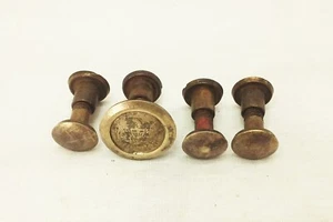 Vtg Warranted superior hand saw handle brass medallion w/ screws nut hardware - Bild 1 von 6