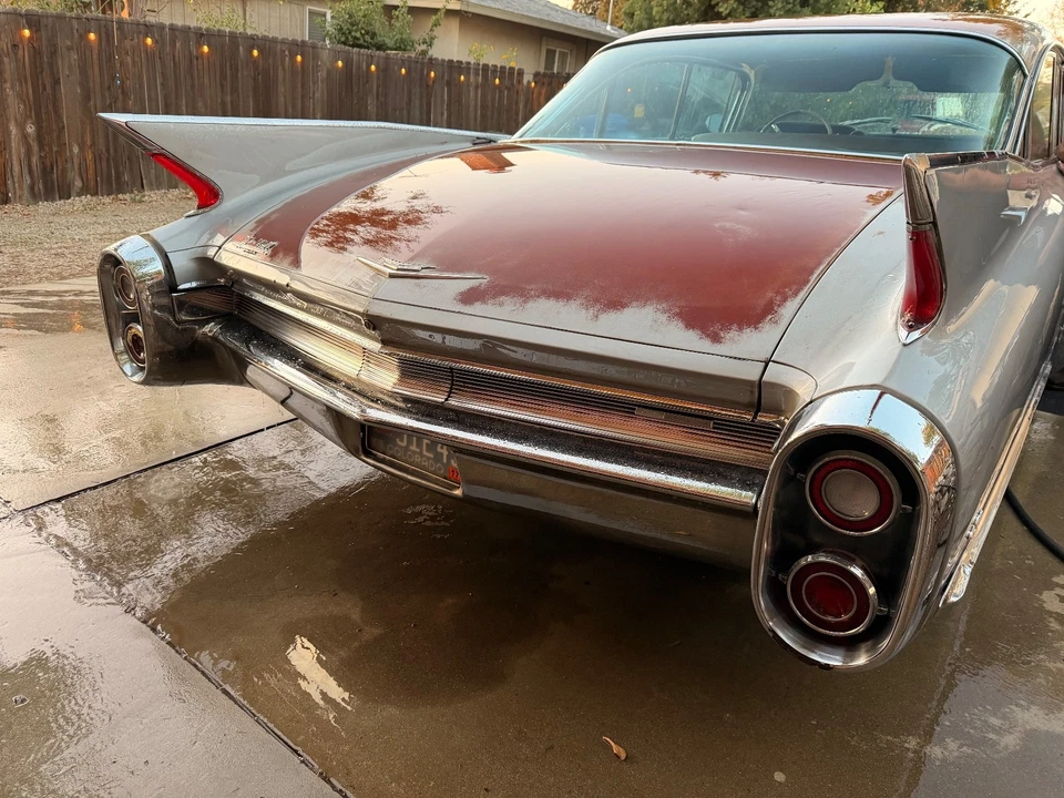 1960 Cadillac DeVille  - Изображение 1 из 4