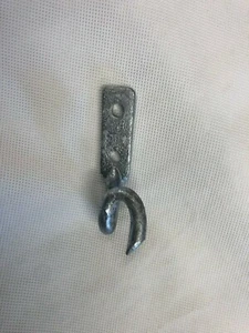 Land Rover Series 2 2a 3 Tailgate Chain Pig Tail Bracket 332445 Drivers Side - Picture 1 of 1