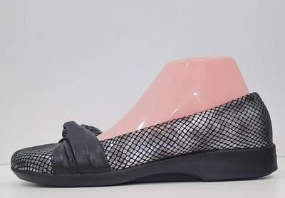 Arcopedico NUEVO Mujer Cómodo Ballet Plano Estampado Serpiente Mocasines Borde de Arco US-8-8,5 Foto 1 de 4