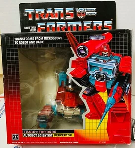 Vintage 1985 Hasbro Transformers G1 Generation 1 Autobot Perceptor read! - Picture 1 of 15
