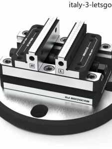 Accesorio de cuatro y cinco ejes tornillo autocentrado delantero y reverso sujeción rápida - Imagen 1 de 13