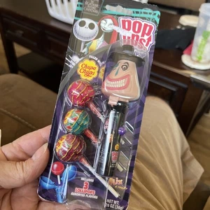 THE MAYOR NIGHTMARE BEFORE CHRISTMAS Halloween CHUPA CHUPS Lollipops Carded NEW! - Picture 1 of 4