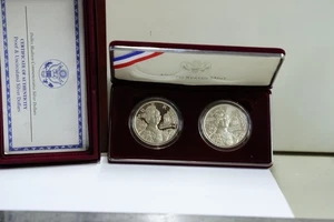 1999-P Dolley Madison 2 Coin Set Poof & Uncirculated Silver Dollar OGP - Picture 1 of 6