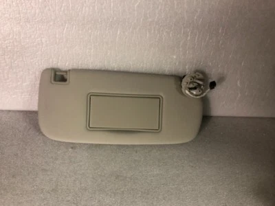 Viseira solar direita para passageiros Jeep Grand Cherokee Durango 2011-2013 com iluminação - Imagem 1 de 4