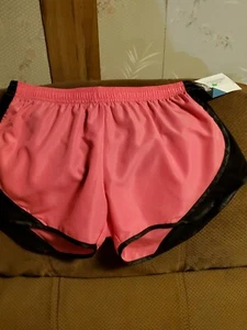 SOFFE GIRLS TEAM SHORTIE SHORT SMALL NWT LOSE RISE - Picture 1 of 11
