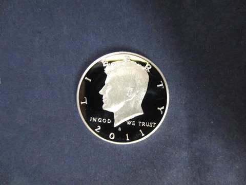 2011-S Silver Kennedy Half  Deep Cameo Mirror Proof  Upper Grading Range Cover