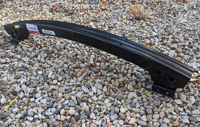 Parachoques delantero de viga de acero reforzado OEM 2009-2014 Honda Ridgeline 71130-SJC-A10ZZ Foto 1 de 4