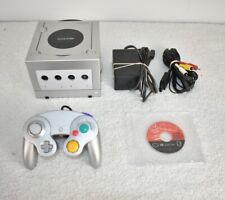 Nintendo GameCube Console DOL-101 - Silver w/ OEM Cables & Controller + Game