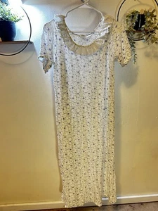 Floral Night Gown Mistra Vintage Acetate Nylon Blend Lace Trim Size Medium Blue - Picture 1 of 5