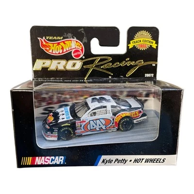 Kyle Petty Blues Brothers 2000 1998 Hot Wheels Pro Racing Movie 1/64 - Image 1 of 4