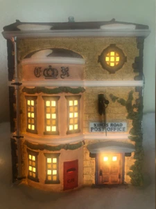 Kings Road Oficina de Correos Departamento 56 Dickens Pueblo de Navidad Casa Iluminada 58017 - Imagen 1 de 5
