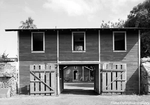 Entrance to Historic Prison Compound, Lahaina, Hawaii -1966- Vintage Photo Print - Picture 1 of 1