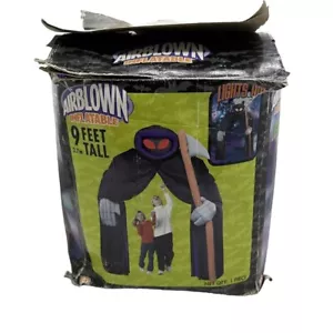Gemmy Airblown aufblasbar Halloween grimmiger Sensensenmann Bogen 9 Fuß Spukhaus Lichter - Bild 1 von 13
