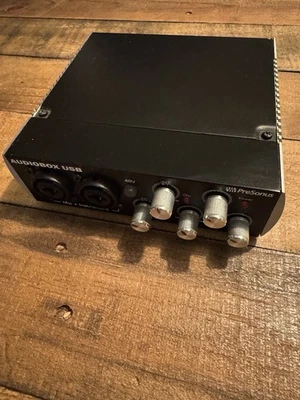 Caja de audio PreSonus USB 48V NEGRA SIN PROBAR  Foto 1 de 4