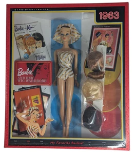 2009 Barbie and Her Wig Wardrobe 1963 Mattel R9524 My Favorite Barbie - Bild 1 von 11