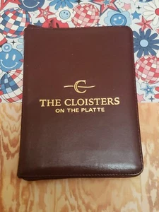 THE CLOISTERS ON THE PLATTE, RSV, CATHOLIC EDITION, ZIPPERED CASE, 2004, - Picture 1 of 4