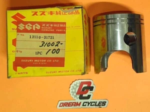 NOS GENUINE Suzuki OEM Piston 1.00 1968-1975 T500 1972-1975 GT750 12110-31721 - Picture 1 of 3