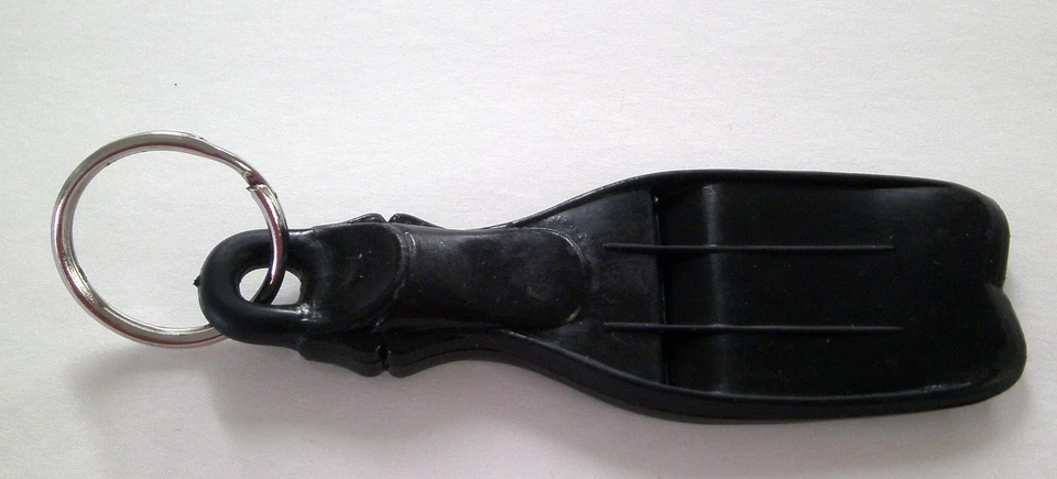 Trident Mini Fin Scuba Diving Key Chain Yellow DA04